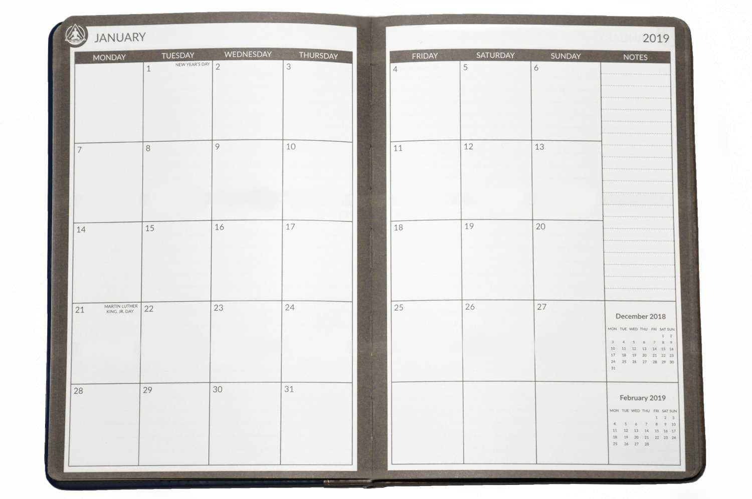 January 2019 - December 2019 Dated Planner Daily, Weekly, Monthly and Yearly | Best Academic Calendar Notebook Journal | Deluxe Faux Leather Personal Organizer | A5 Sized (8.5" L x 6.1" W x 1.3" H) | Transcending Waves Planner